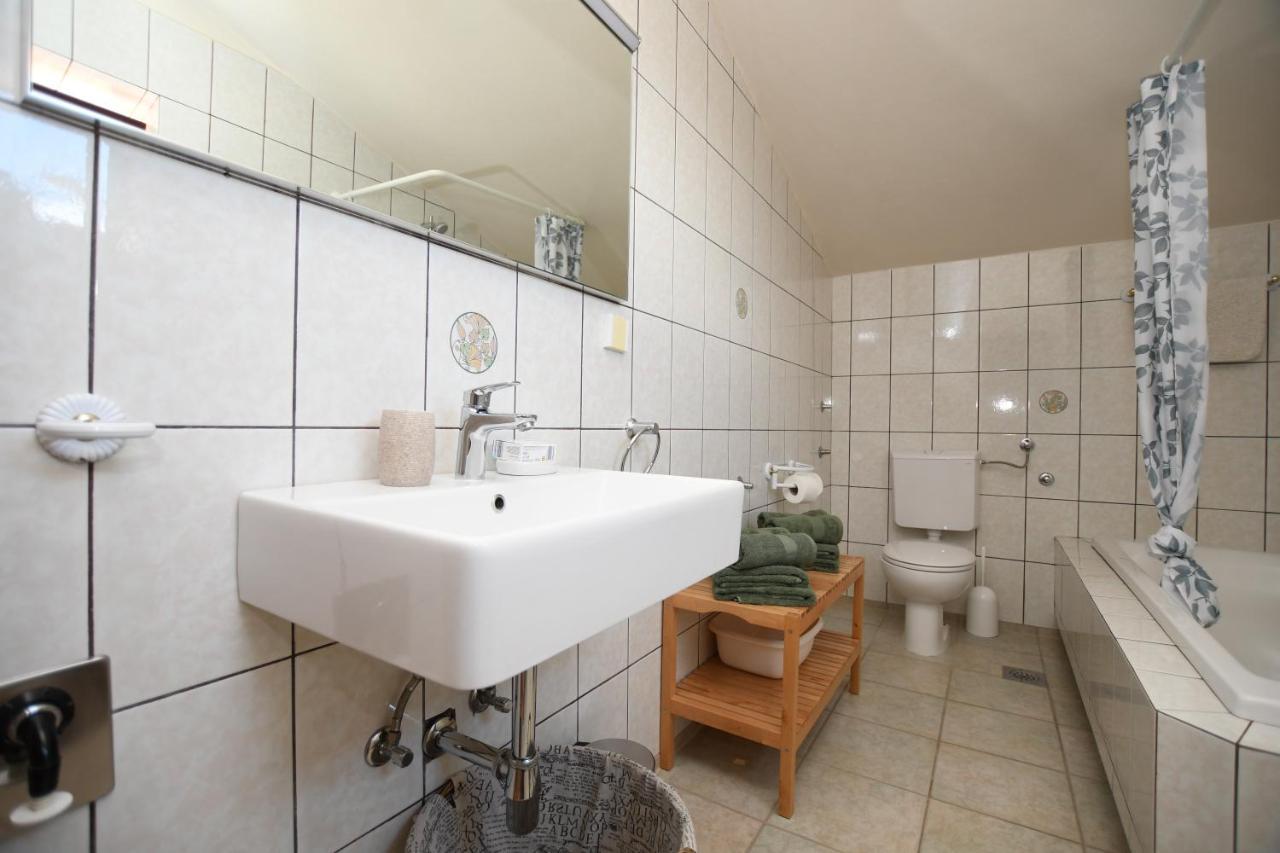 Apartments Deak Пореч Екстериор снимка