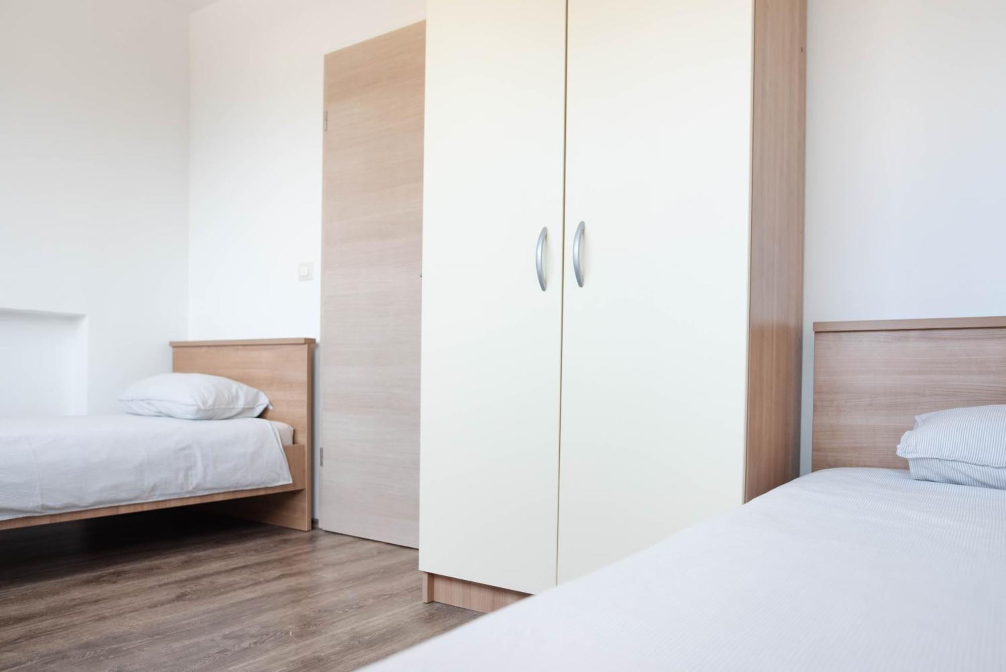 Apartments Deak Пореч Екстериор снимка